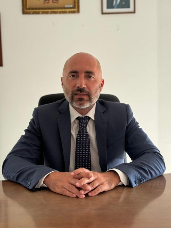 Achille-Ordine-sindaco-Diamante-768x1024